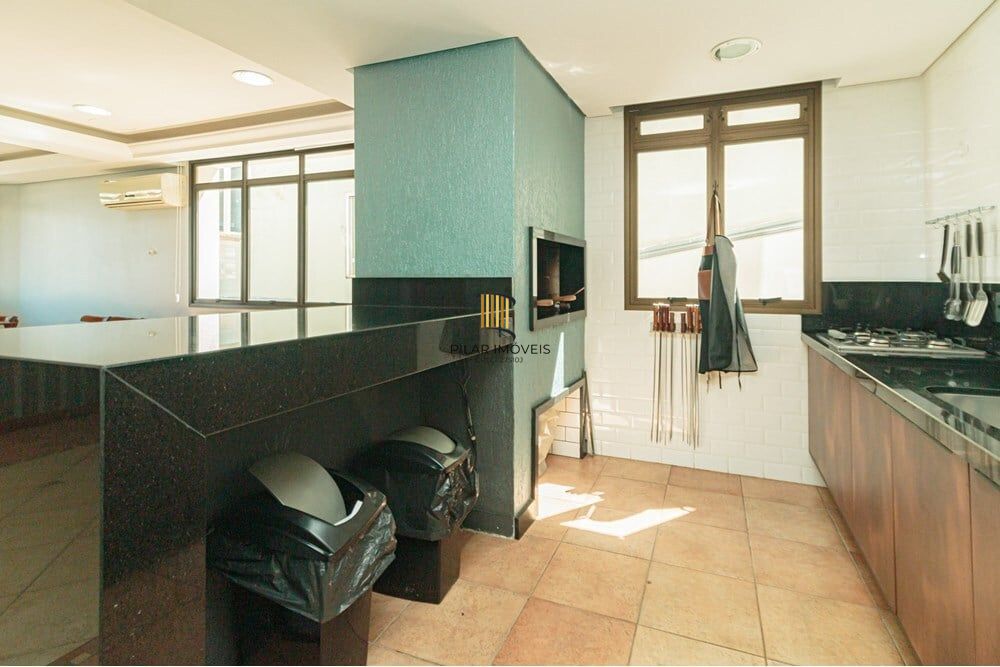 Apartamento 2 dormitórios no bairro Menino Deus