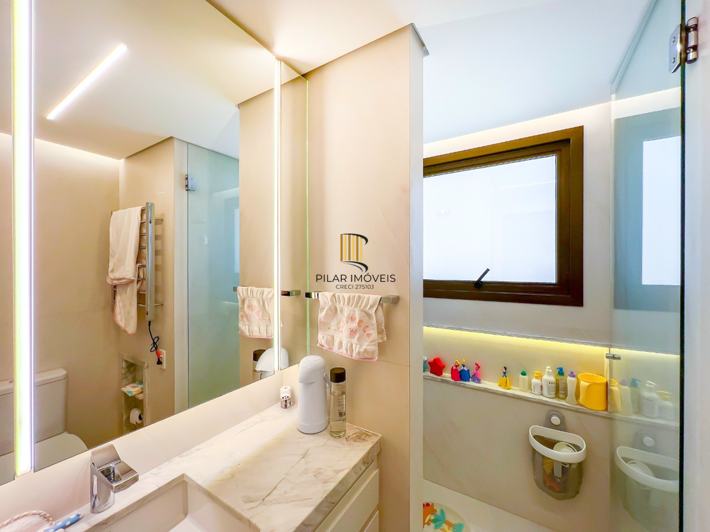 Apartamento 3 dormitórios no bairro Mont Serrat