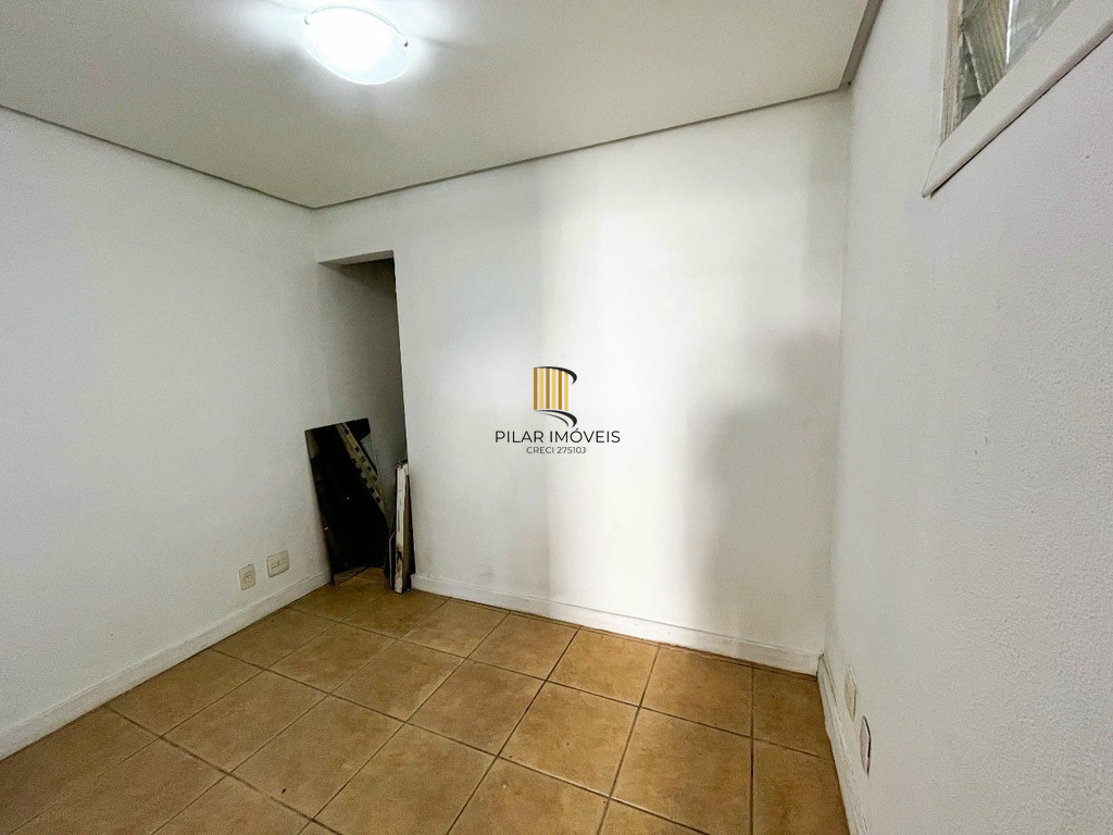 Casa 4 dormitórios no bairro Chácara das Pedras