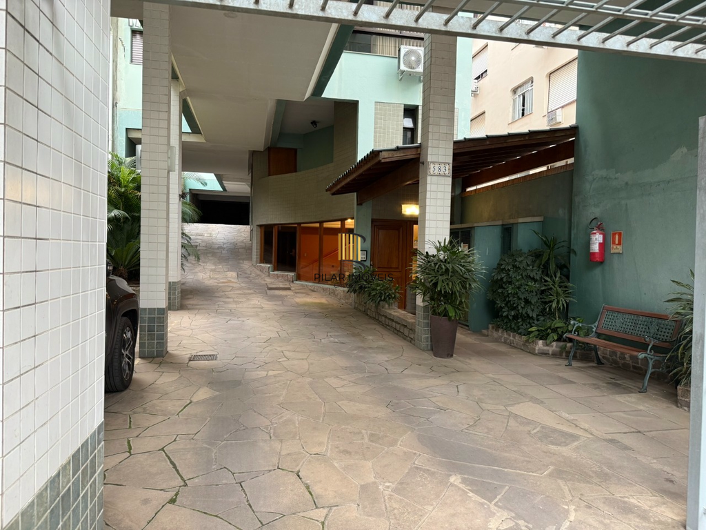 Cobertura 3 dormitórios no bairro Petrópolis