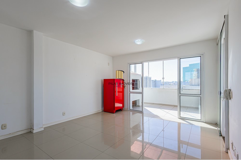 Cobertura 2 dormitórios no bairro Santana