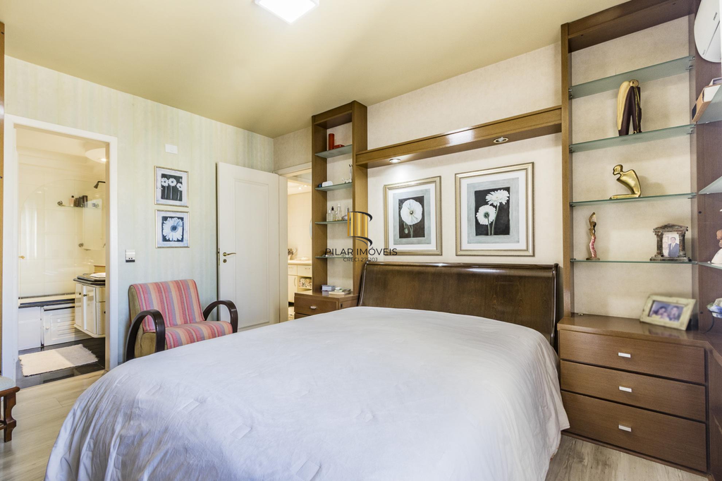 Cobertura 3 dormitórios no bairro Centro Histórico