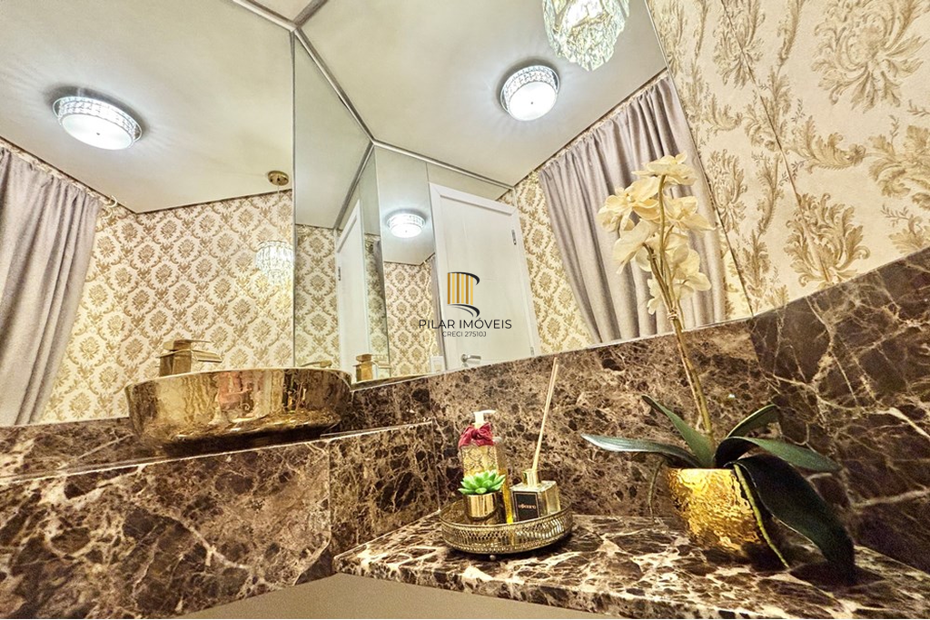 Casa 3 dormitórios no bairro Moinhos de Vento