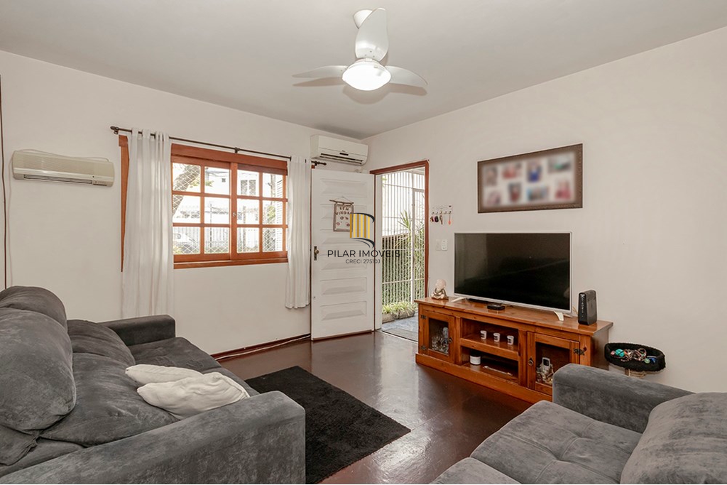 Casa 3 dormitórios no bairro Vila Jardim