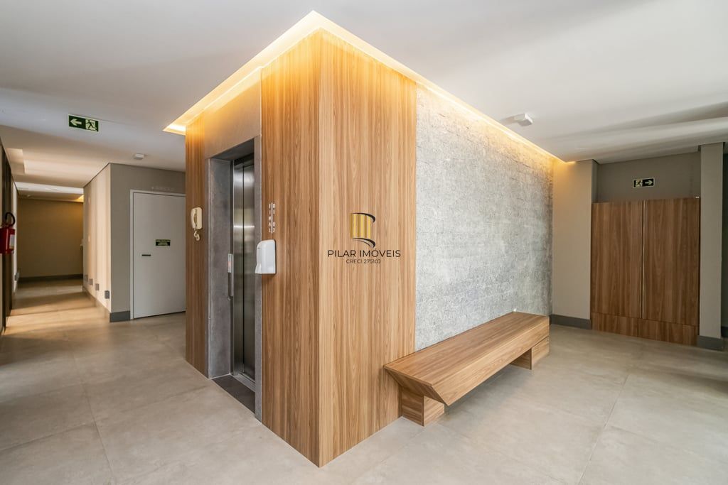 Apartamento 3 dormitórios no bairro Menino Deus