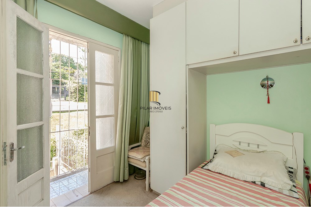 Casa 3 dormitórios no bairro Menino Deus