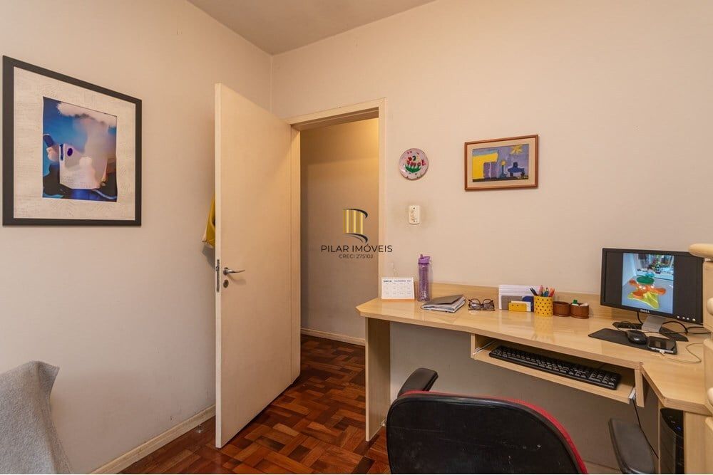 Casa 3 dormitórios no bairro Chácara das Pedras