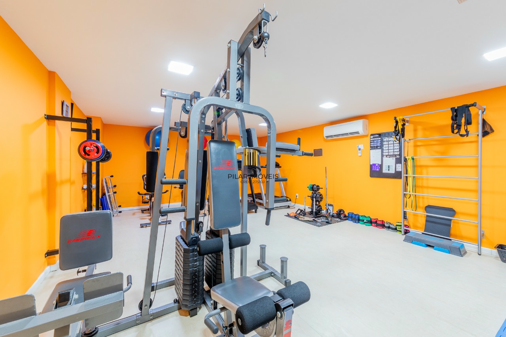 Apartamento 2 dormitórios no bairro Azenha