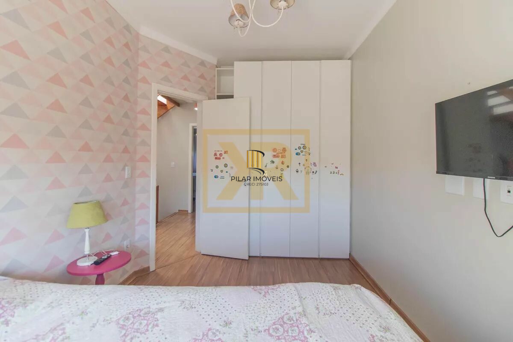 Casa 3 dormitórios no bairro Ipanema