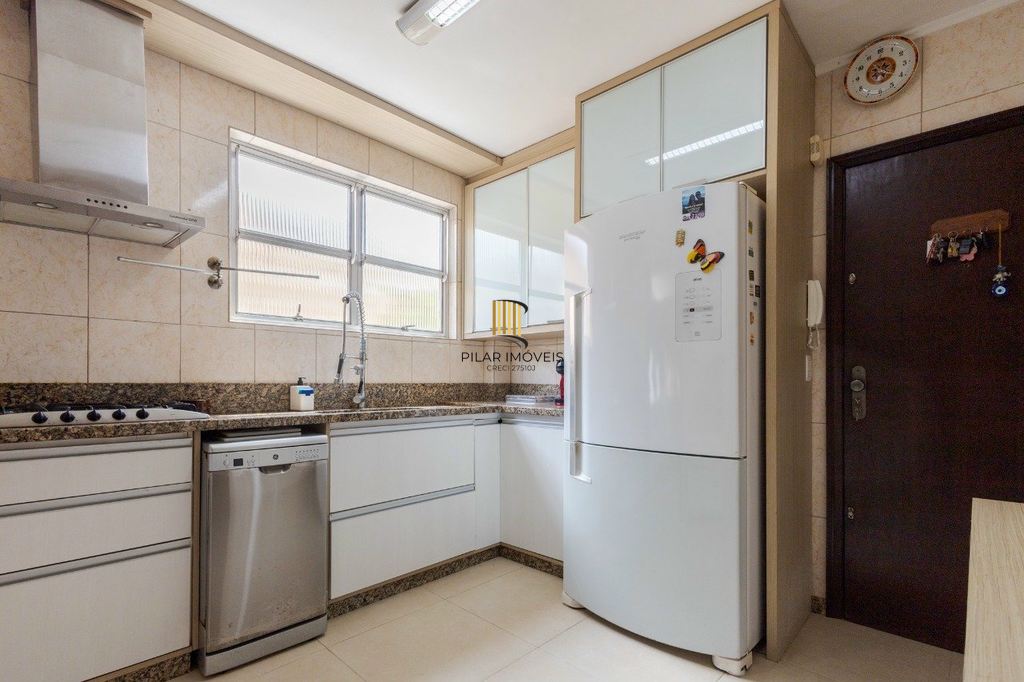 Apartamento 3 dormitórios no bairro Farroupilha