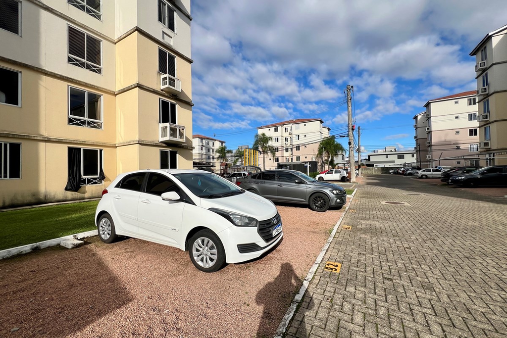 Apartamento 2 dormitórios no bairro Fátima