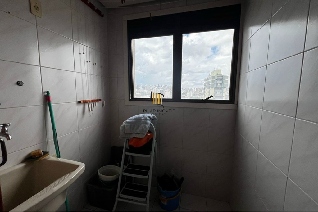 Apartamento 2 dormitórios no bairro Santana