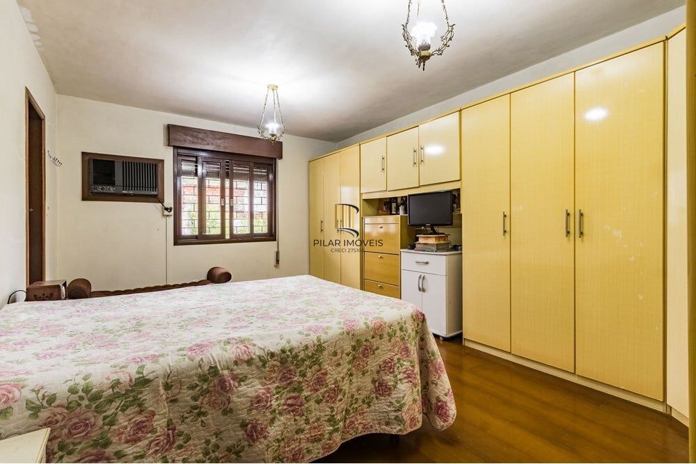 Casa 3 dormitórios no bairro Vila Ipiranga