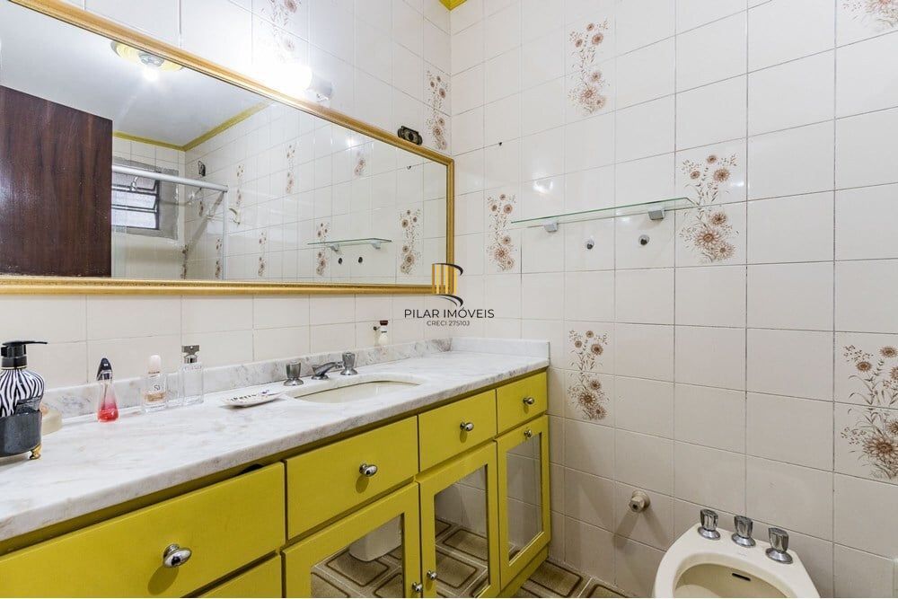 Casa 3 dormitórios no bairro Vila Ipiranga