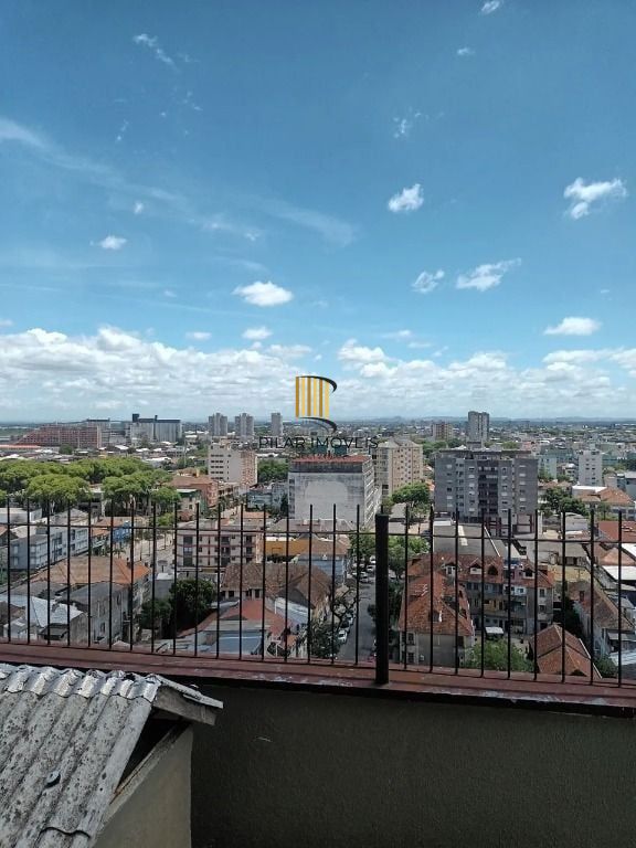 Apartamento 3 dormitórios no bairro Floresta