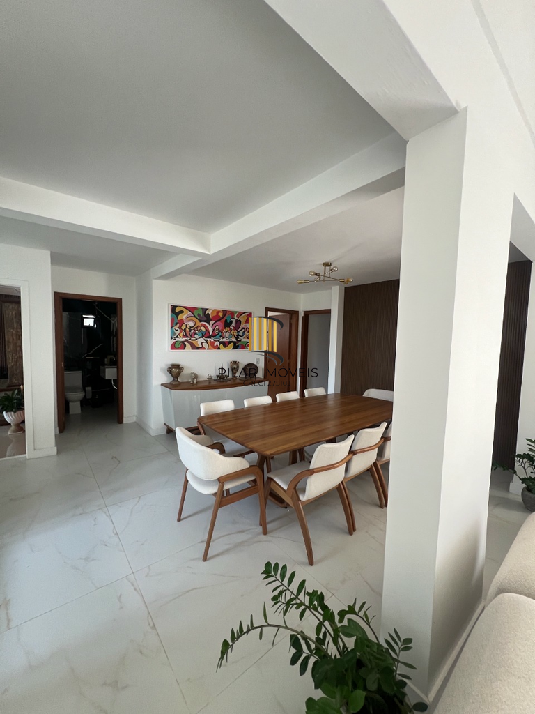 Casa 5 dormitórios no bairro Praia de Atlântida