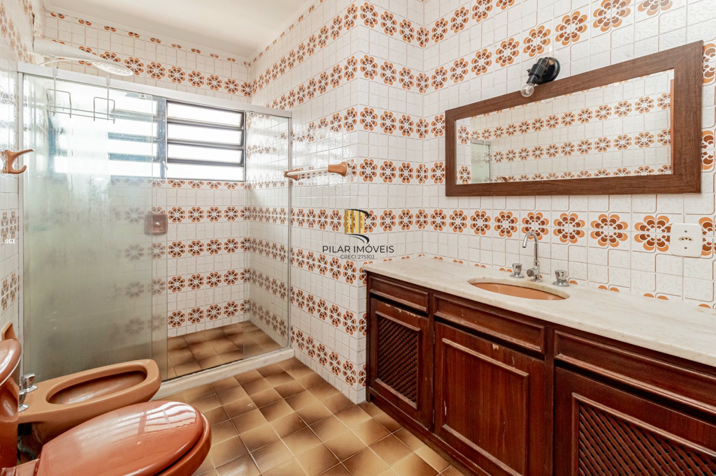 Casa 4 dormitórios no bairro Cristal