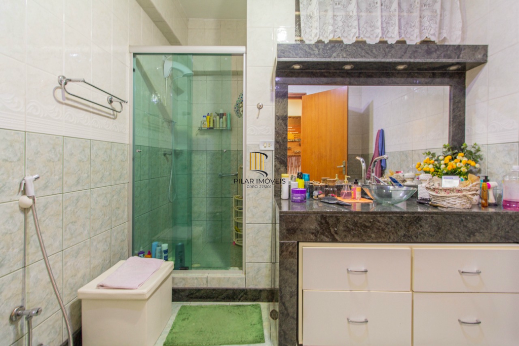 Apartamento 3 dormitórios no bairro Cidade Baixa