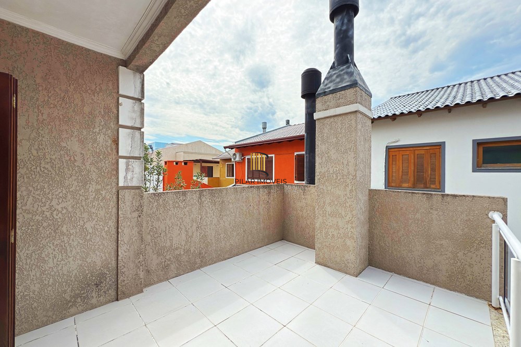 Casa de Condomínio 3 dormitórios no bairro Hípica