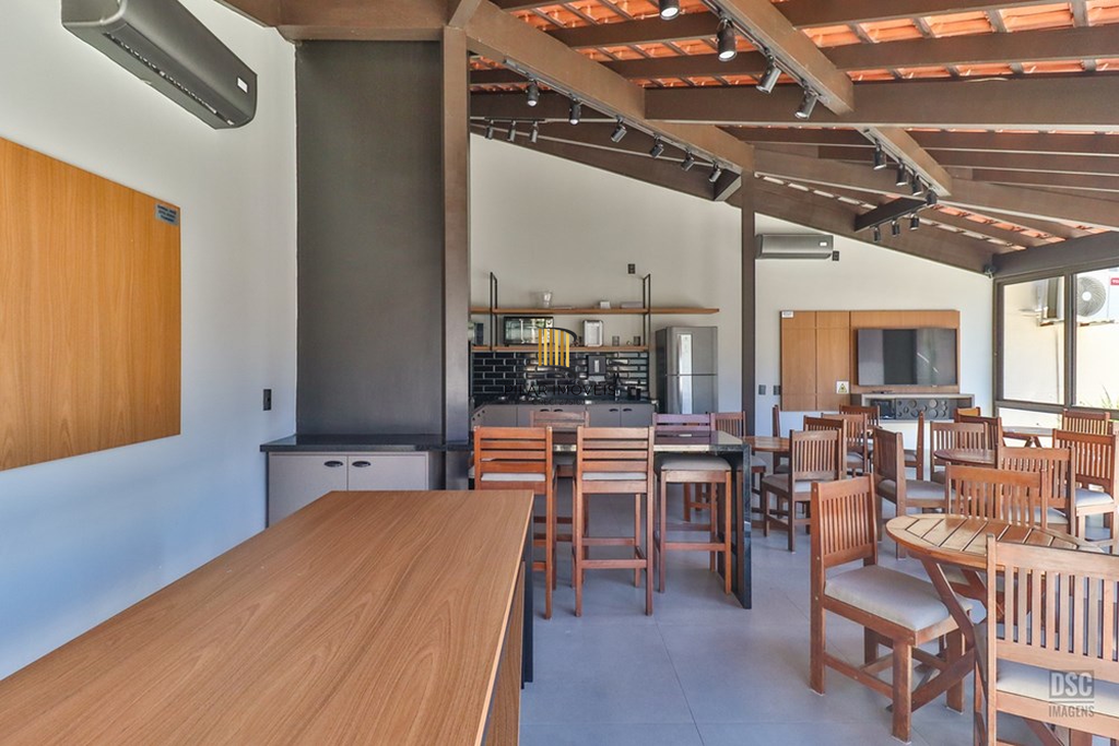 Apartamento 2 dormitórios no bairro Passo da Areia