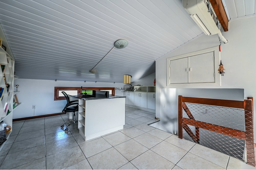 Casa de Condomínio 2 dormitórios no bairro Hípica