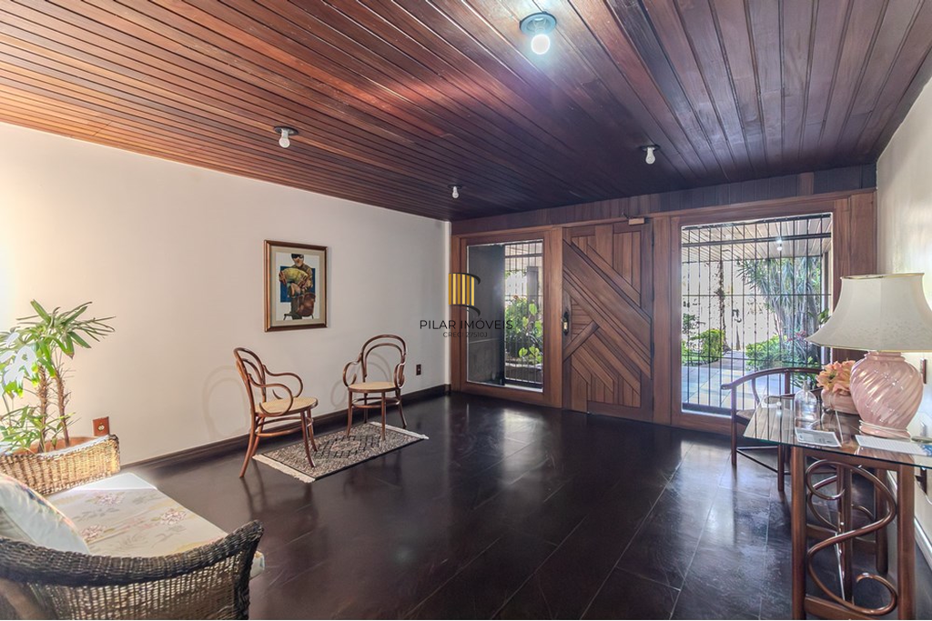 Cobertura 3 dormitórios no bairro Petrópolis