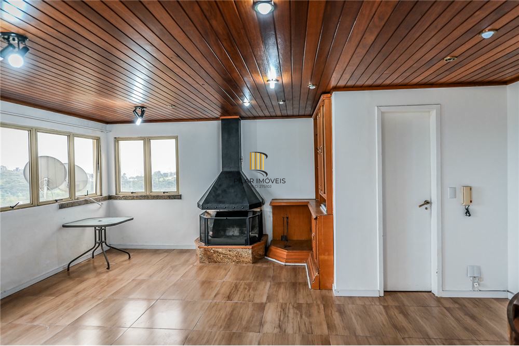 Cobertura 3 dormitórios no bairro Medianeira