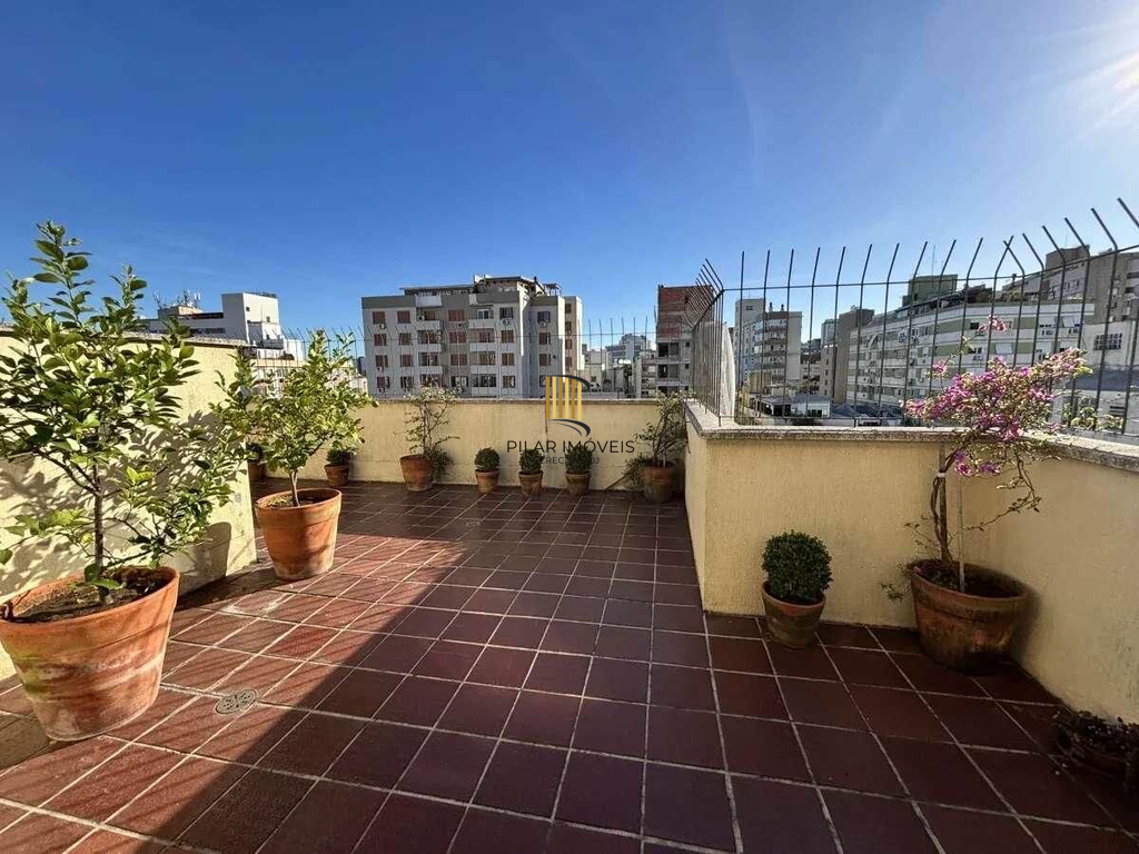 Apartamento 2 dormitórios no bairro Bom Fim