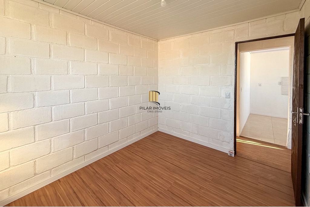 Apartamento 2 dormitórios no bairro Guajuviras
