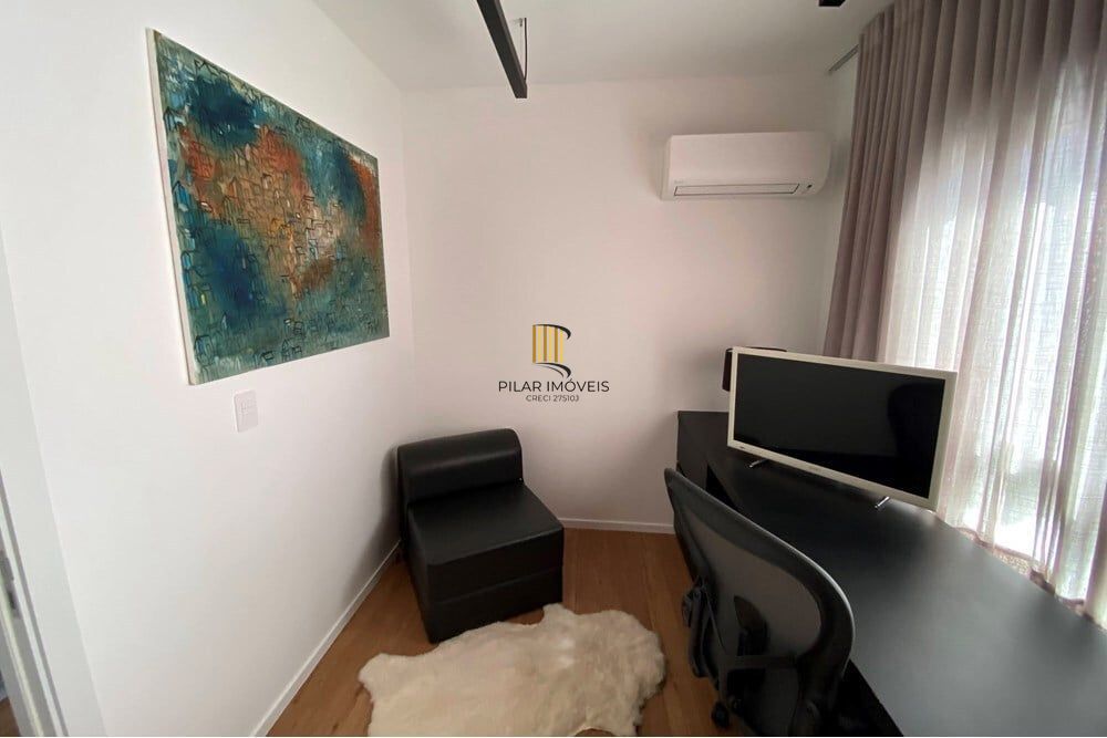 Apartamento 2 dormitórios no bairro Vila Ipiranga