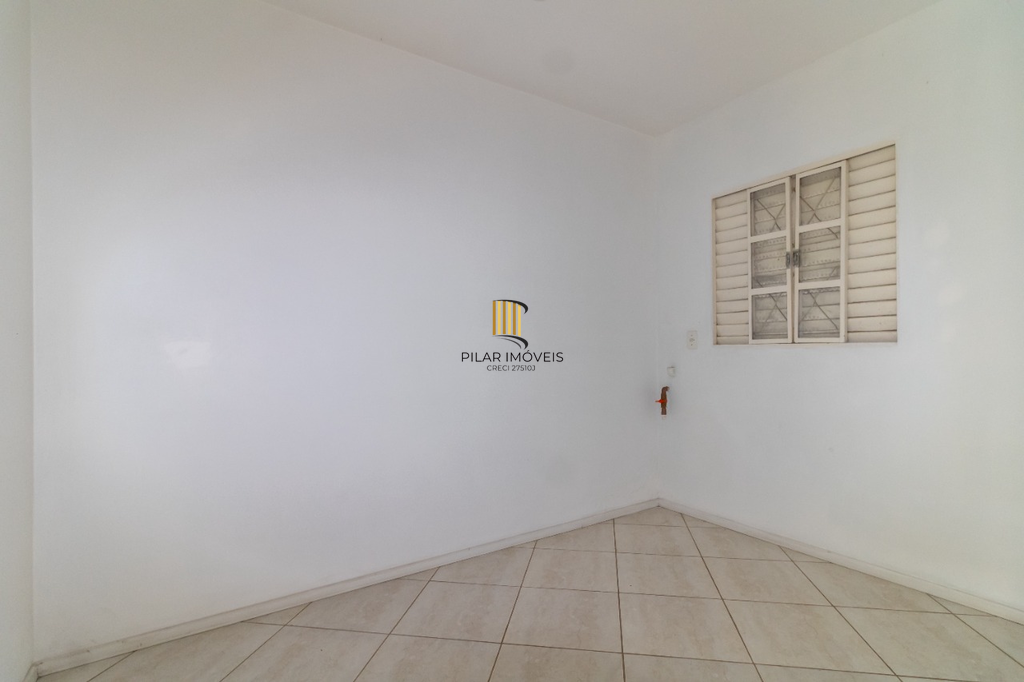 Casa 5 dormitórios no bairro Petrópolis