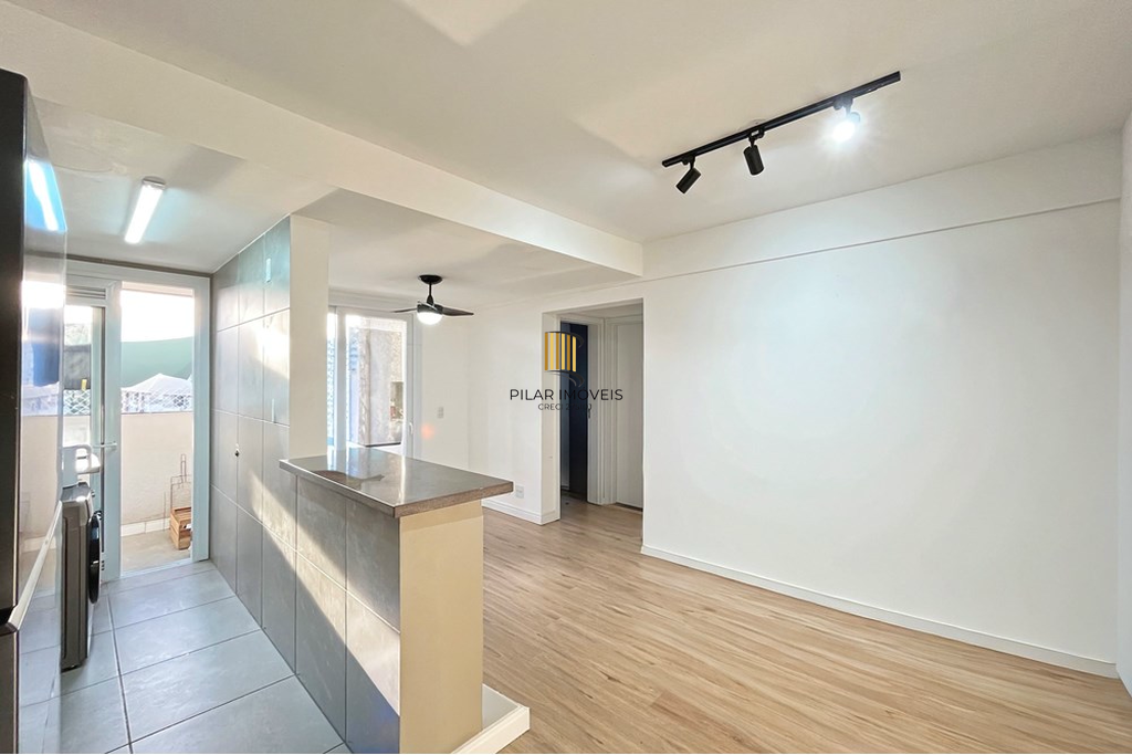 Apartamento 2 dormitórios no bairro Glória