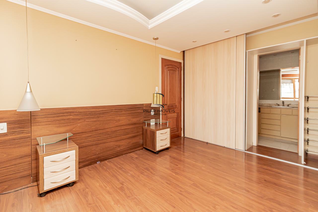 Apartamento 3 dormitórios no bairro Petrópolis
