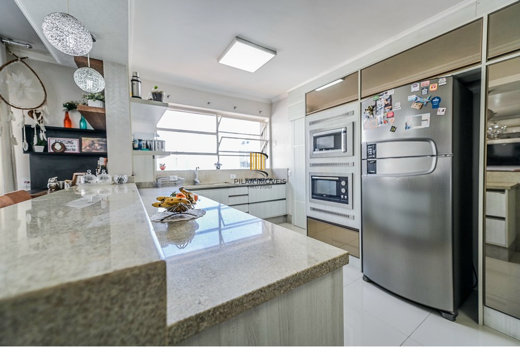 Apartamento 4 dormitórios no bairro Independência