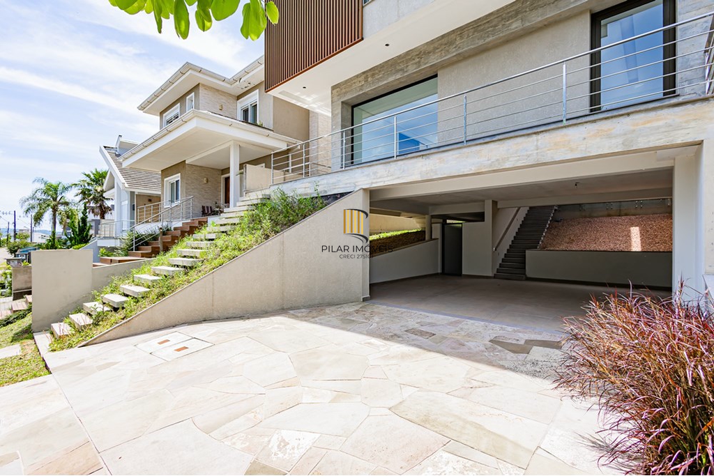 Casa de Condomínio 3 dormitórios no bairro Krahe