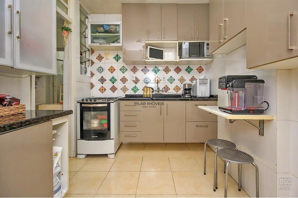 Apartamento 2 dormitórios no bairro Centro Histórico