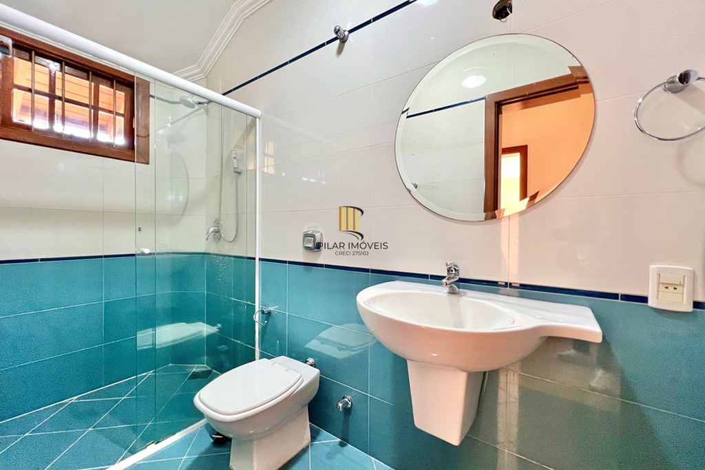 Casa 4 dormitórios no bairro Moinhos de Vento