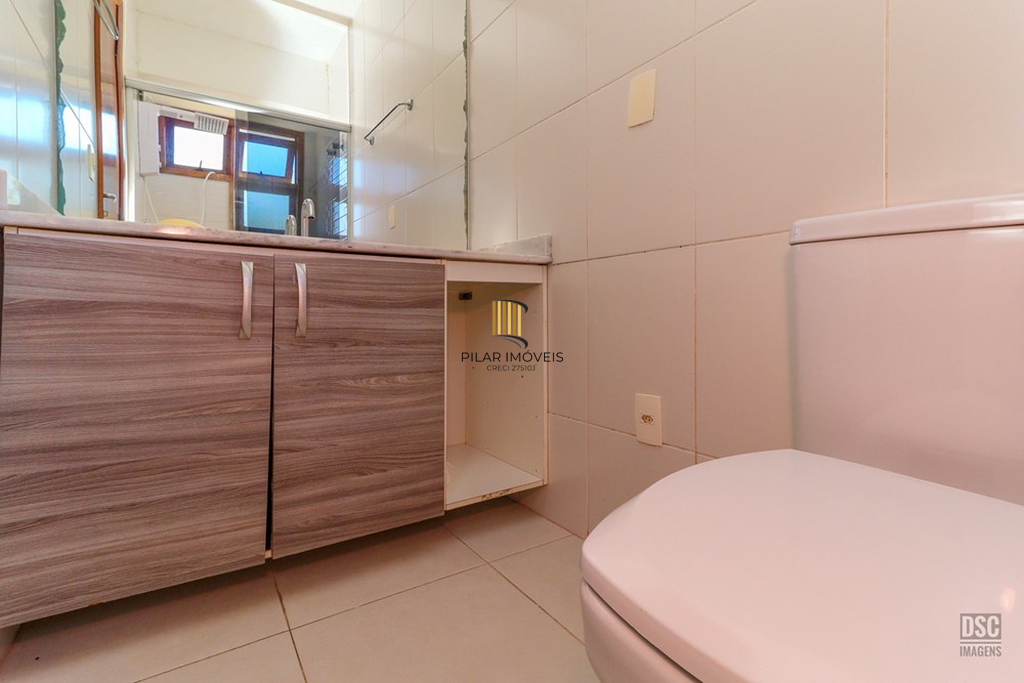 Casa de Condomínio 3 dormitórios no bairro Serraria