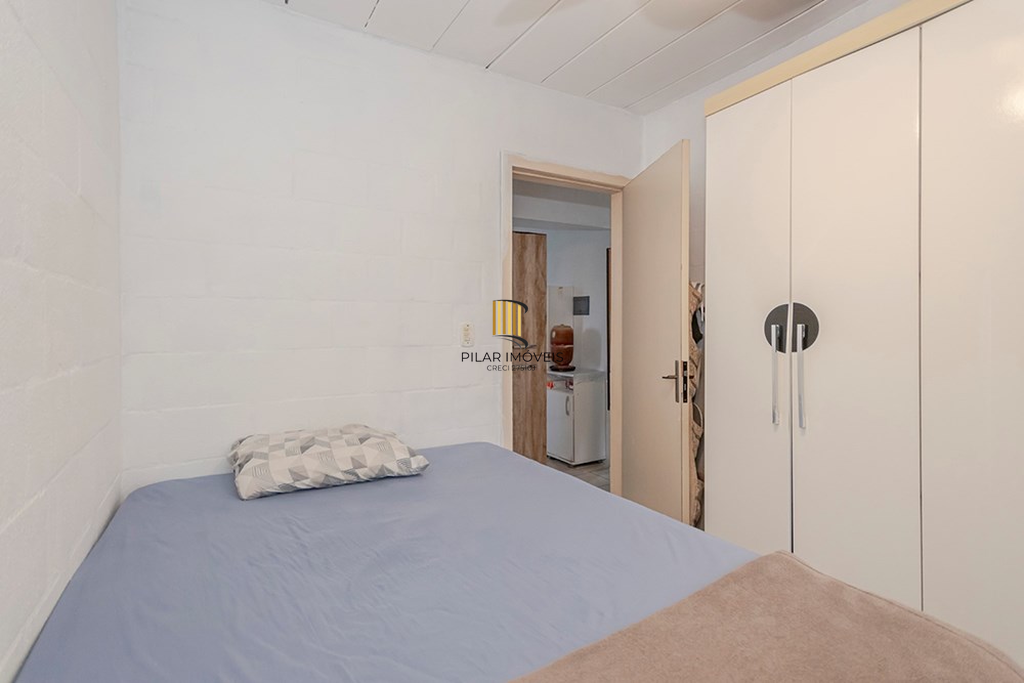 Apartamento 2 dormitórios no bairro Lomba do Pinheiro