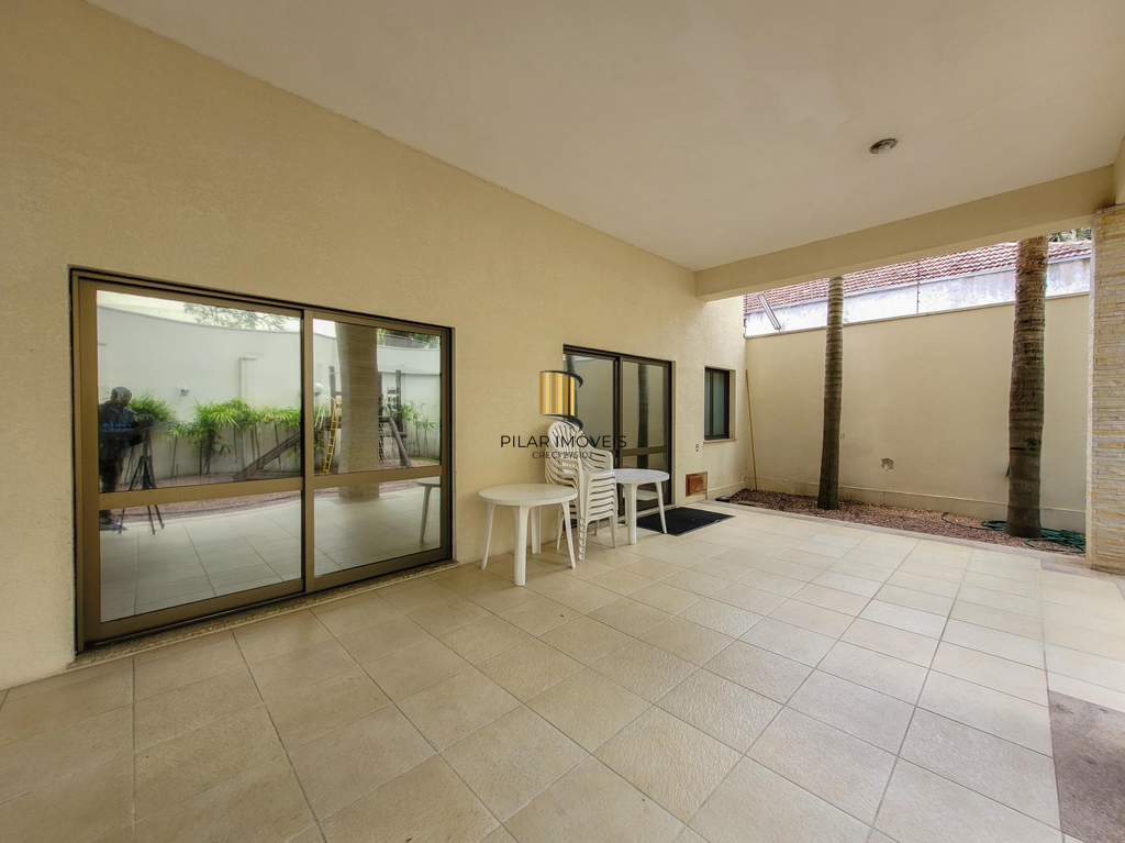 Apartamento 3 dormitórios no bairro Menino Deus