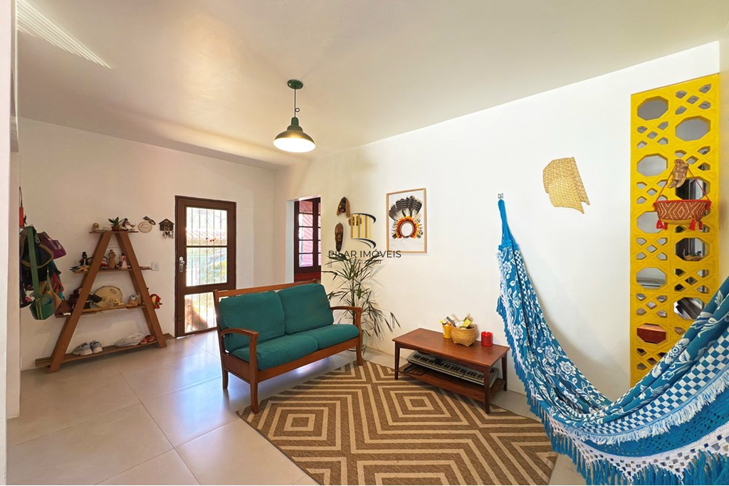 Casa 3 dormitórios no bairro Vila Nova