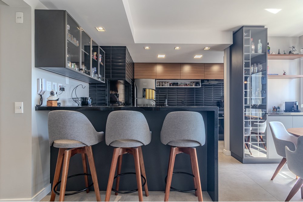 Apartamento 2 dormitórios no bairro Santana