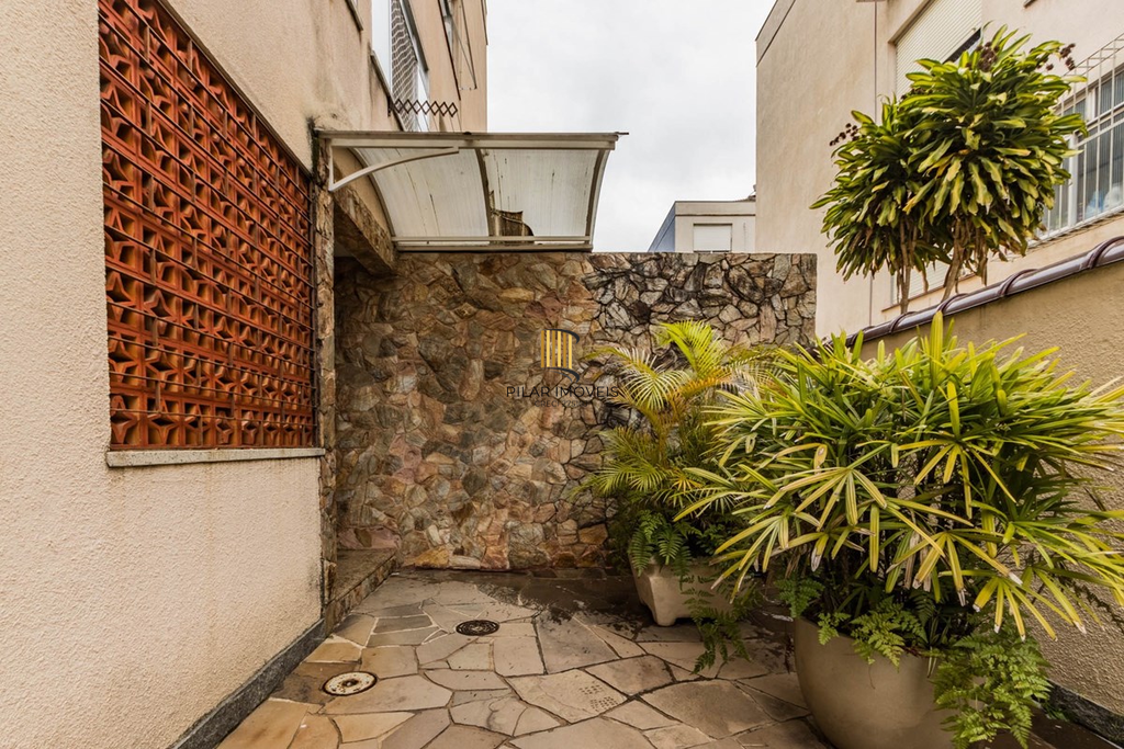 Apartamento 2 dormitórios no bairro São Sebastião