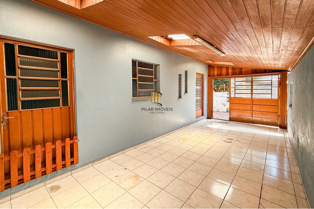 Casa 4 dormitórios no bairro Capão da Cruz