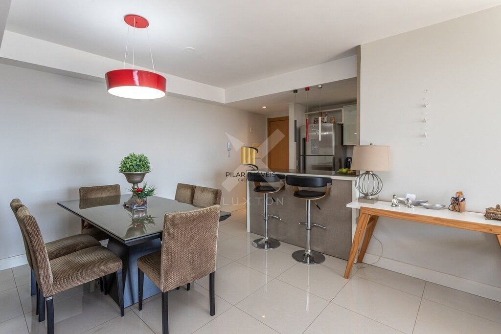 Apartamento 2 dormitórios no bairro Três Figueiras