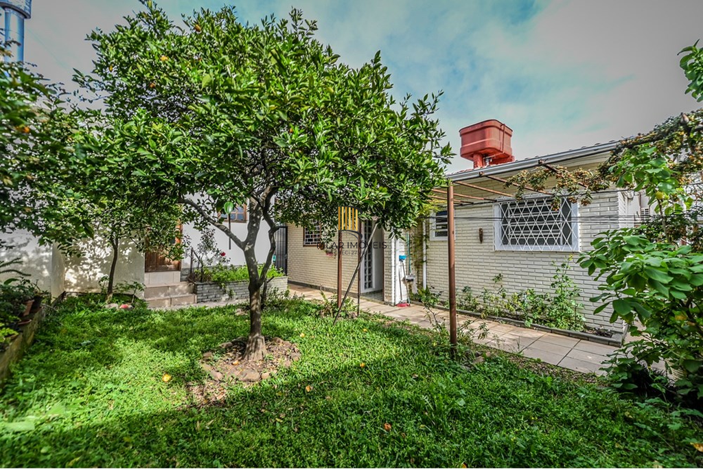 Casa de Condomínio 4 dormitórios no bairro Santa Tereza