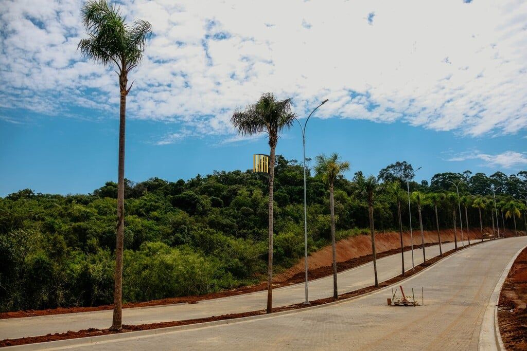Terreno no bairro Querência