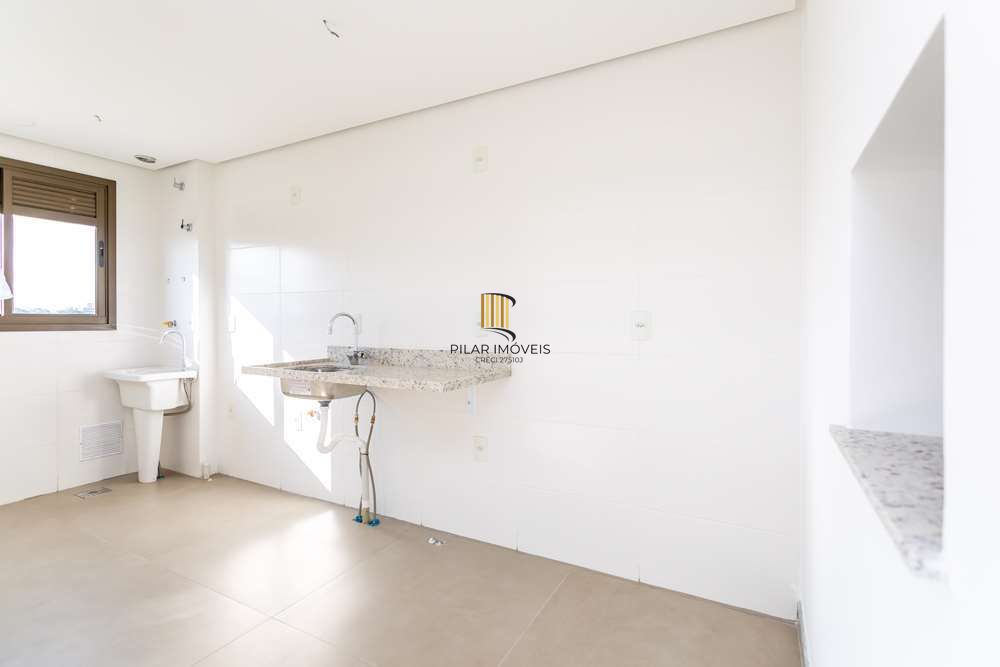 Apartamento 2 dormitórios no bairro Passo da Areia