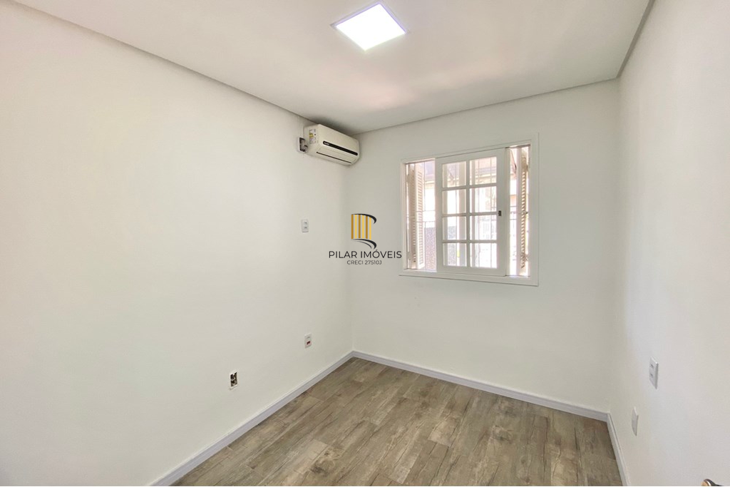 Casa 2 dormitórios no bairro São José