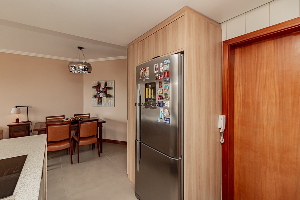 Apartamento 3 dormitórios no bairro Menino Deus